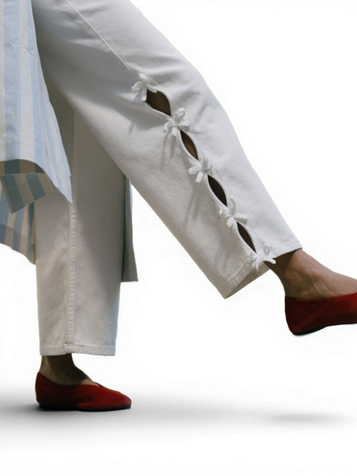 Beige broek met strikdetail The Tiny Big Sister