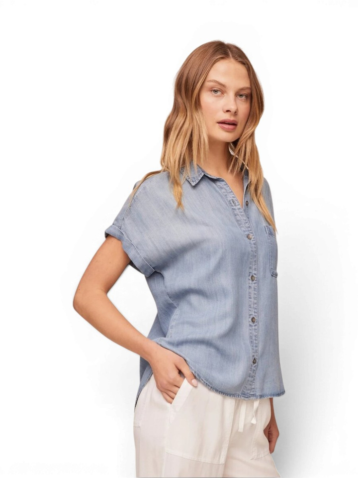 Blauwe soepelvallende bloes in jeanslook Bella Dahl