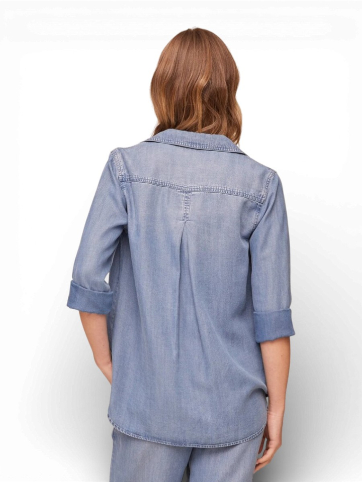 Blauwe soepelvallende bloes in jeanslook Bella Dahl