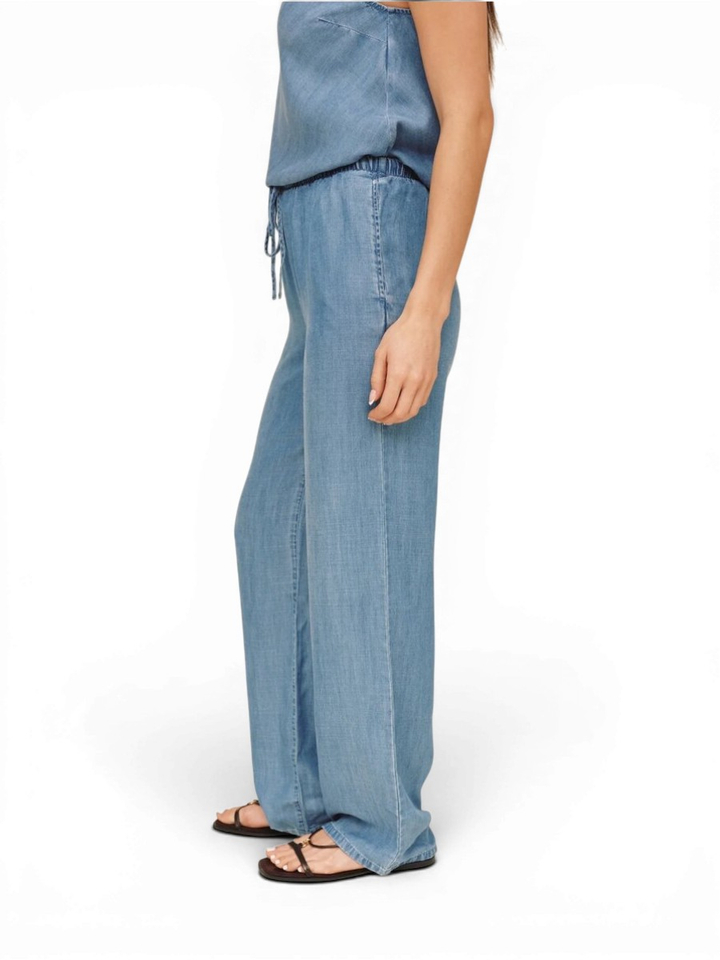 Blauwe losvallende broek in jeanslook Bella Dahl