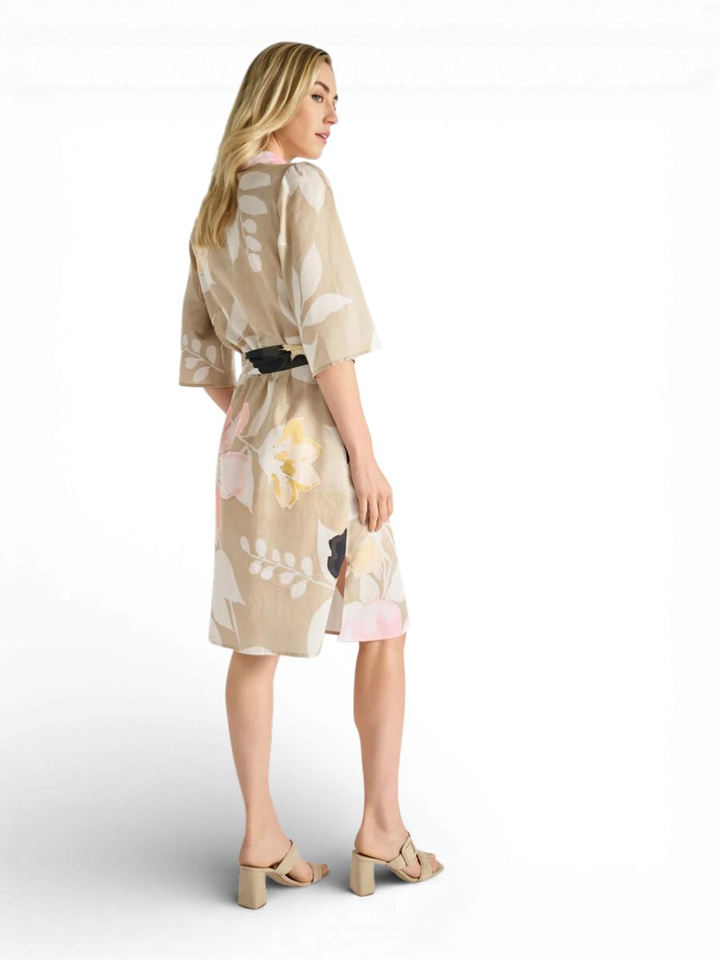 Beige kleed met bloemenprint Marie Mero