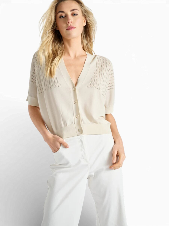 Beige gilet met knopen en broderie details Marie Méro