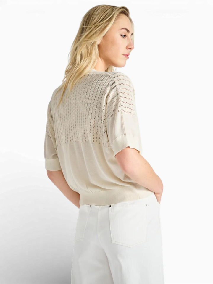 Beige gilet met knopen en broderie details Marie Méro