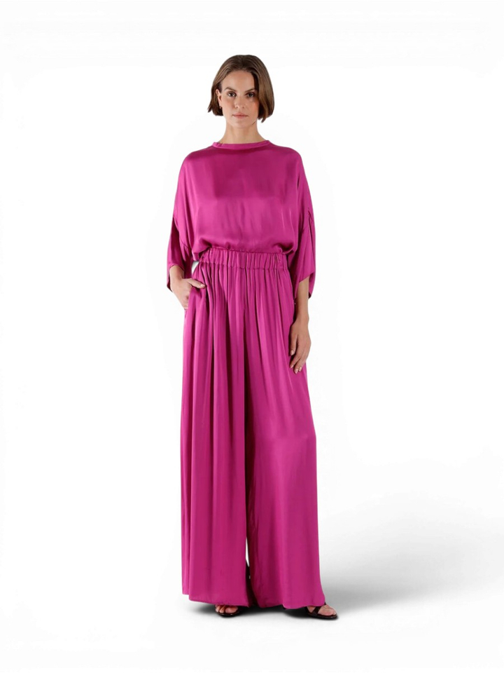 Roze wijde soepelvallende broek Julia June