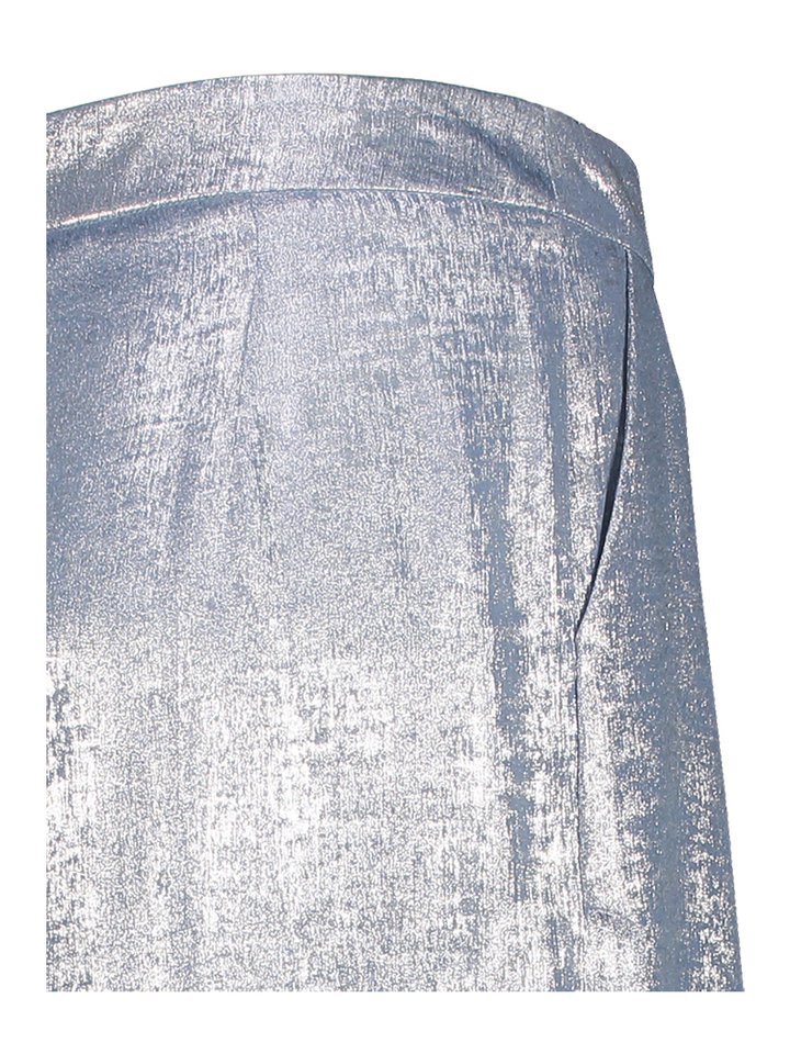 Blauwe glanzende losvallende broek Julia June