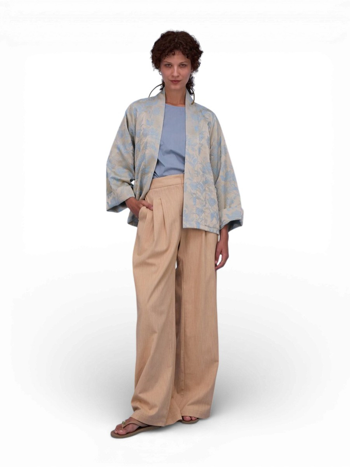 Beige kimono met bloemenprint Flenn Nathalie Vleeschouwer