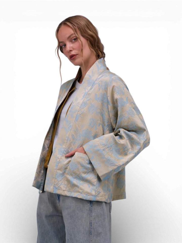 Beige kimono met bloemenprint Flenn Nathalie Vleeschouwer