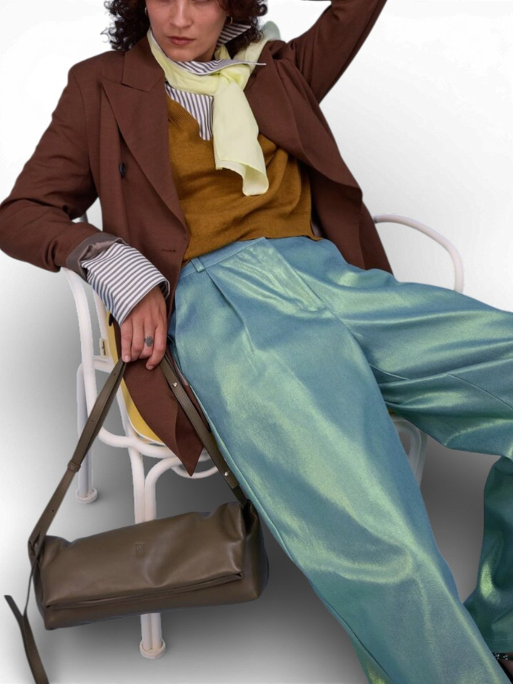 Groene galnzende broek Zoella Nathalie Vleeschouwer 