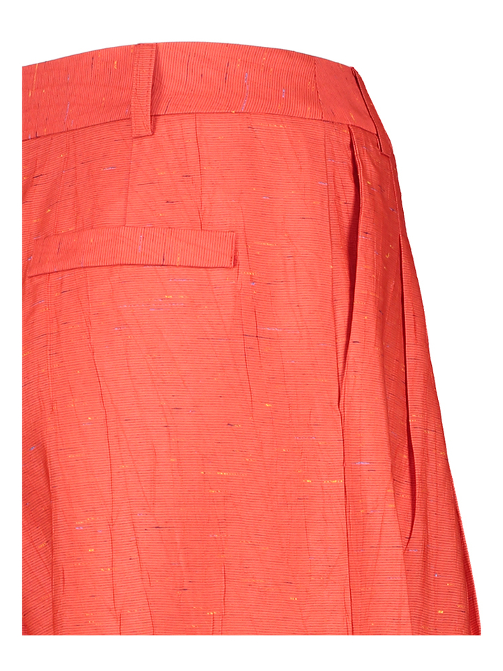 Rode gespikkelde wijde broek met bandplooi Guy Nathalie Vleeschouwer 