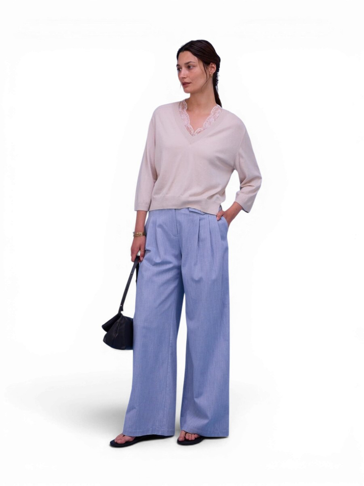 Blauwe losvallende broek structuur Guy Nathalie Vleeschouwer