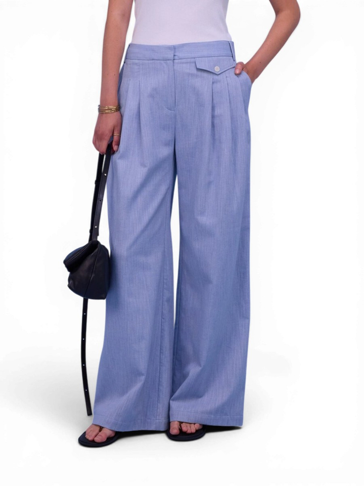 Blauwe losvallende broek structuur Guy Nathalie Vleeschouwer