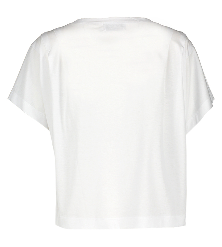 Witte t-shirt met detail aan de schouder Zeline Nathalie Vleeschouwer