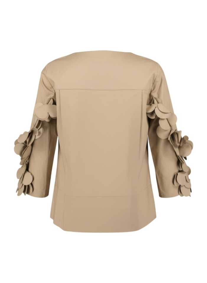 Beige blouse met mouwdetail MeiMeij