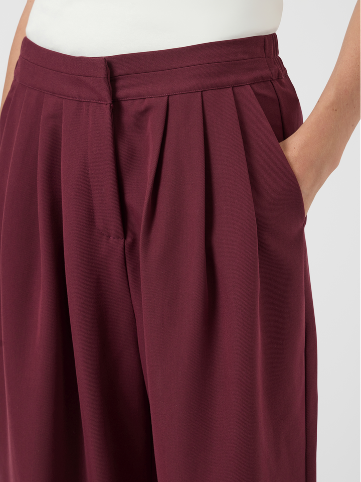 Bordeuax losvallende broek Yasdakota Y.A.S