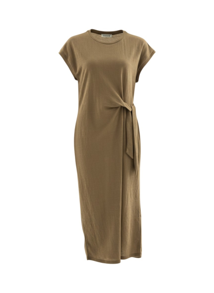 Bruine casual kleed met sierlijk detail Milla Edited 
