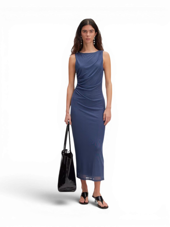 Blauwe aansluitende maxi-jurk Naura Edited