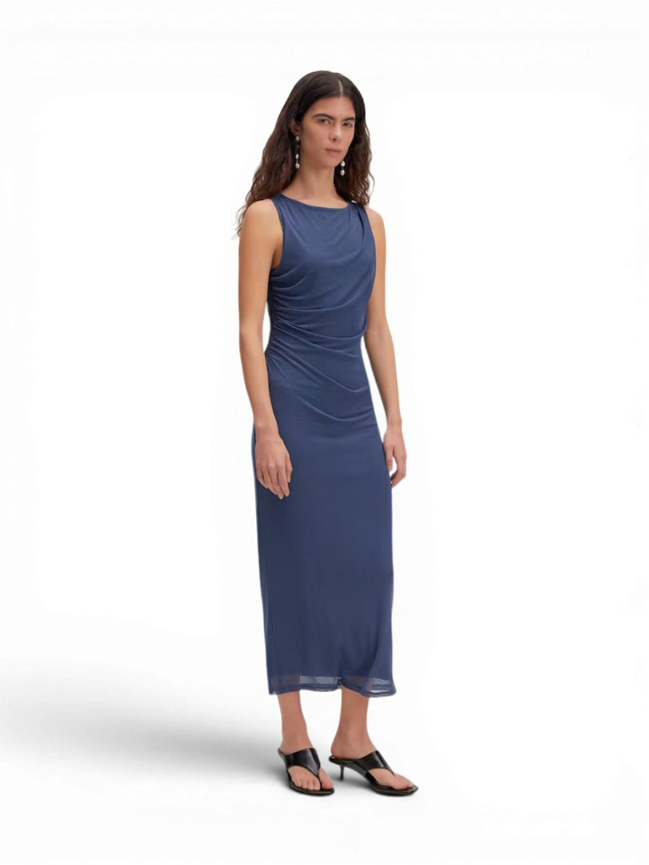Blauwe aansluitende maxi-jurk Naura Edited