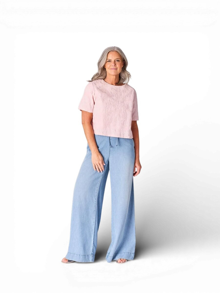 Rose bloes in bloemenkant Taira Top