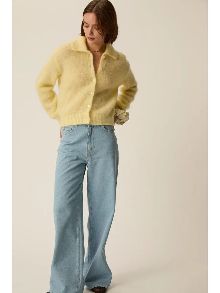 Gele cardigan met kraag Apolo Des Petits Hauts