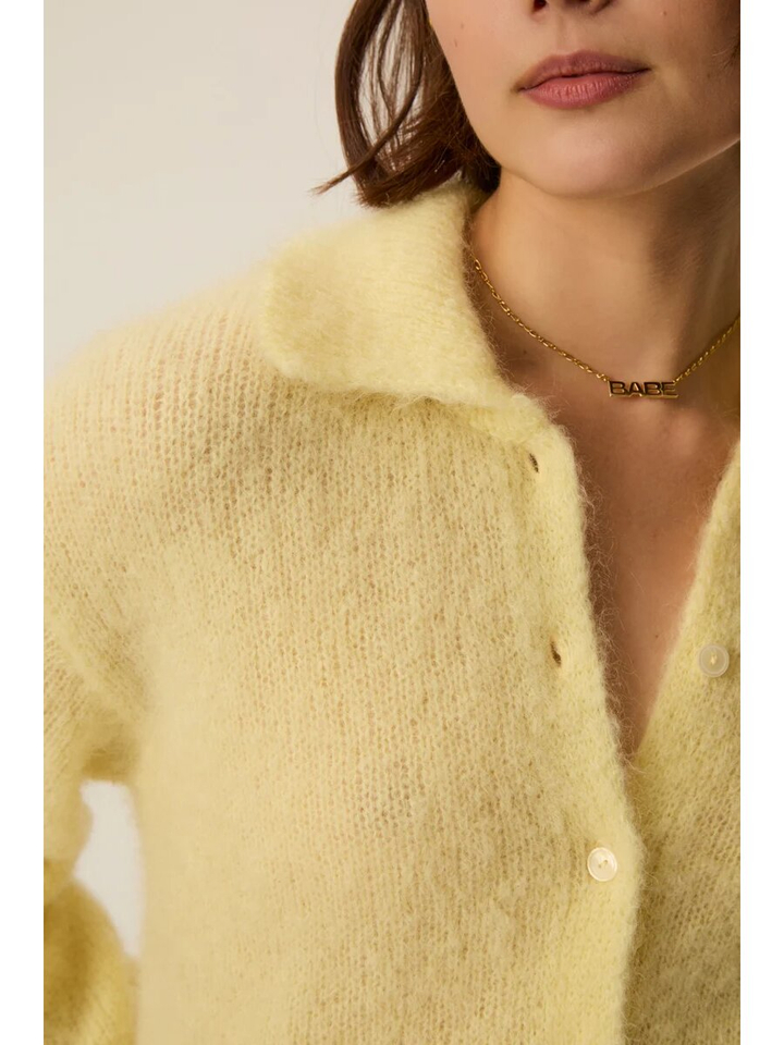 Gele cardigan met kraag Apolo Des Petits Hauts