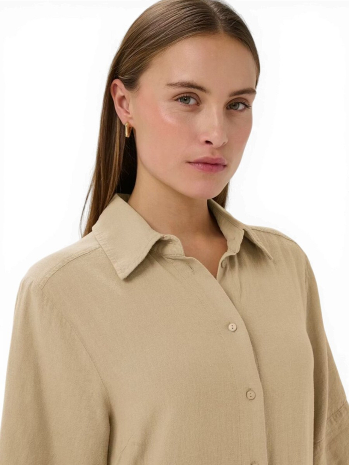 Beige maxi jurk Aria Soaked in Luxury 