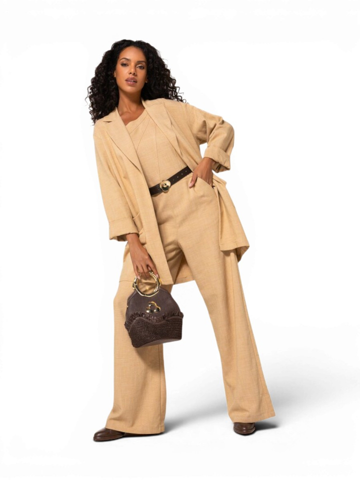 Beige jumpsuit met bruine riem Caroline Biss