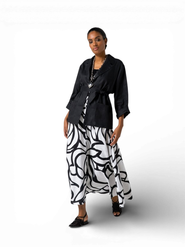 Zwarte blazer met bijhorende riem Caroline Biss 