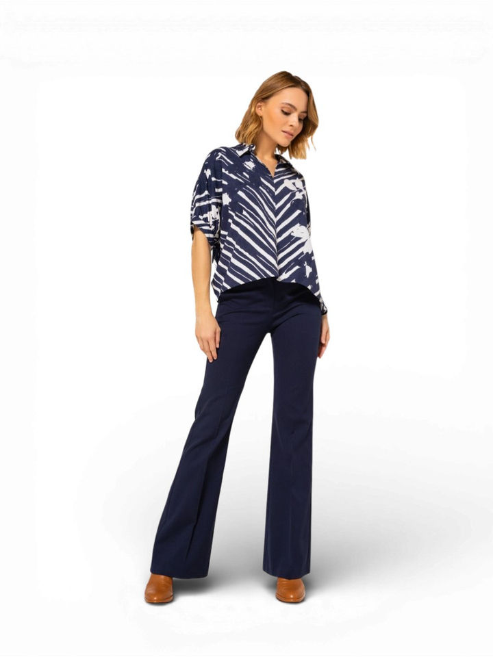 Blauwe bloes met bloemenprint Caroline Biss