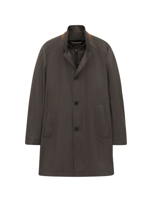 Bruine mantel Bugatti