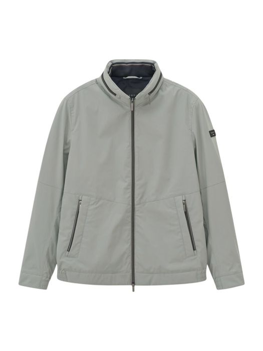 Groene water afstotende jas met kap in de kraag Bugatti