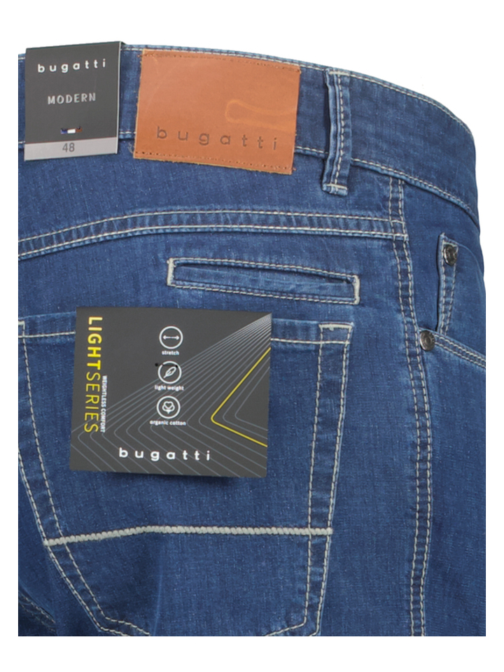 Donkerblauwe slim fit jeans Bugatti 