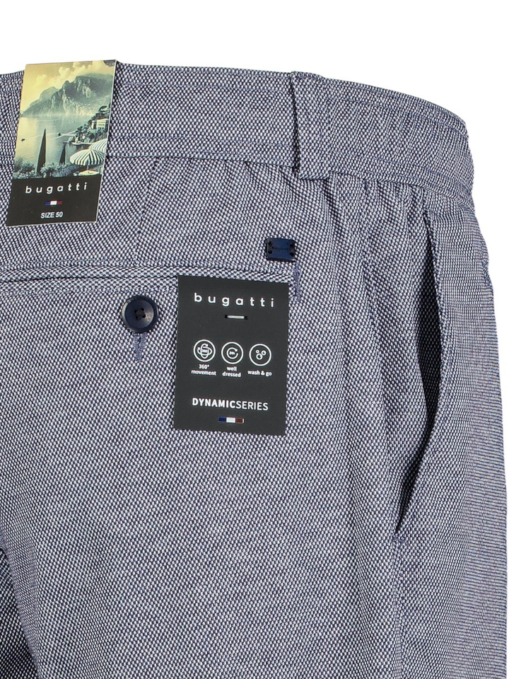 Blauwe short Bugatti