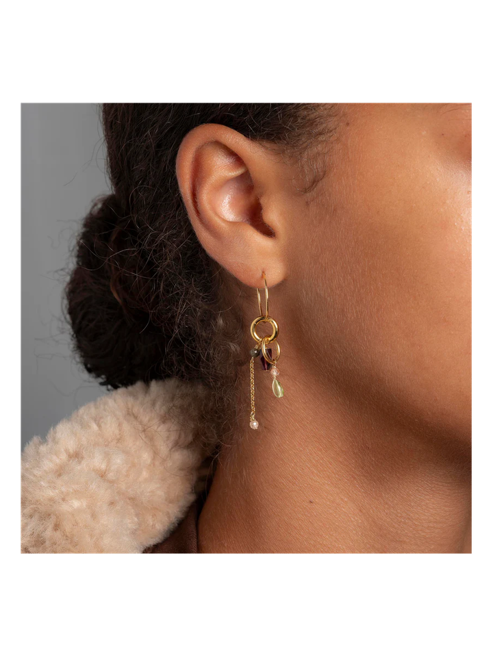  Gouden oorbellen granaat Tempo Murielle Perrotti