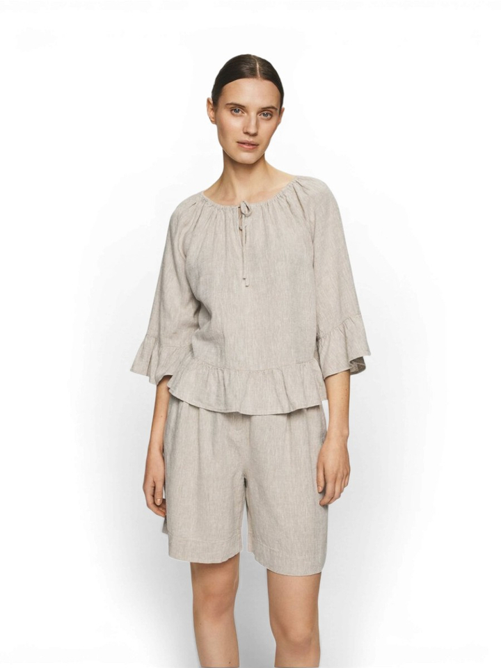 Beige short Viana Ginia MSCH 