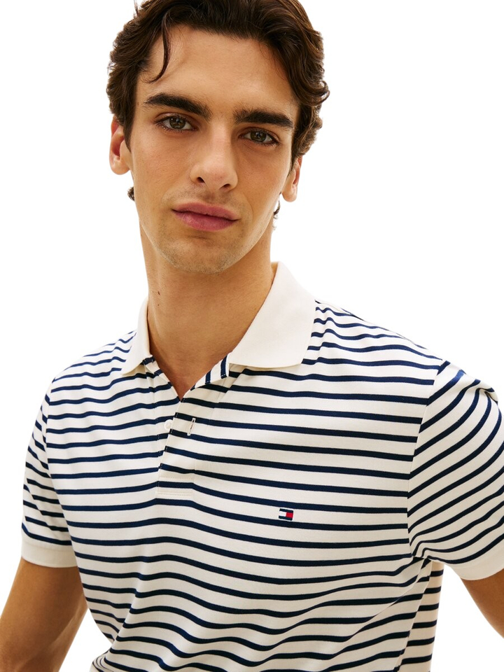 Creme kleurige polo met blauwe strepen Tommy Hilfiger 