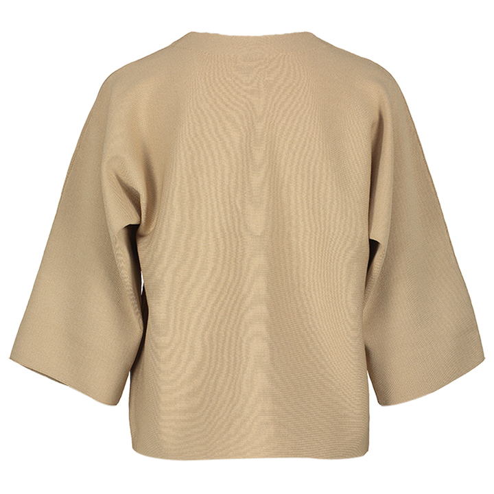 Beige pull met gouden knoopsluiting Leo & Ugo