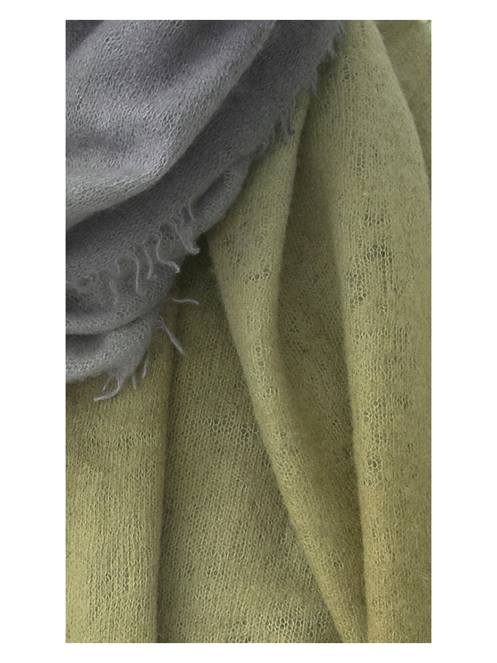 Groene sjaal met zwart Scarf