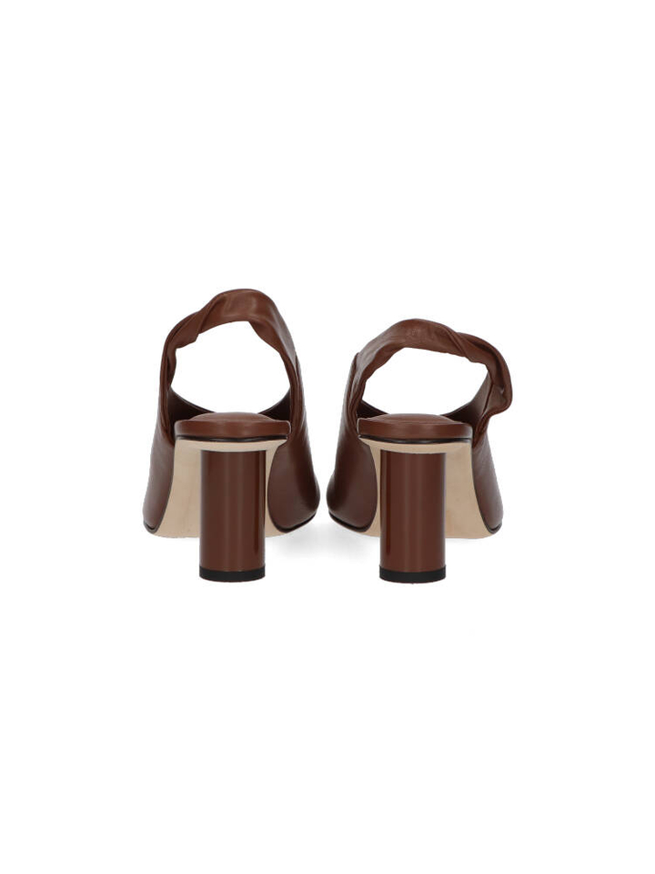 Bruine sandalen met blokhak 