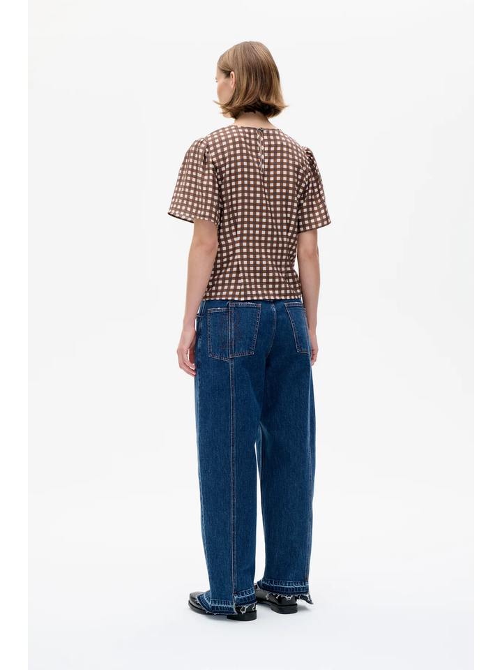 Bruin en ecru blouse in dambordpatroon met korte mouwen Mera Baum Und Pferdgarten