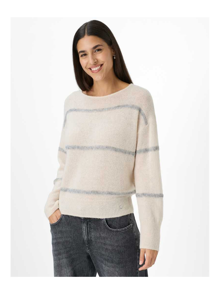 Ecru pull met boothals en grijze glinsterende strepen Brax