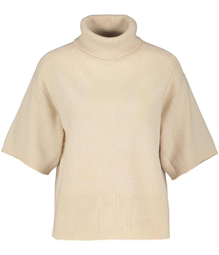 Beige wollen turi met rolkraag Yasemila Y.A.S