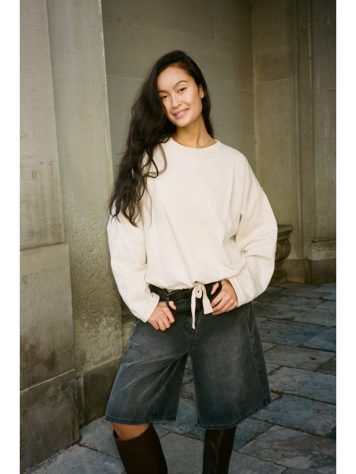 Beige sweater met ronde hals Sheela Rabens Saloner