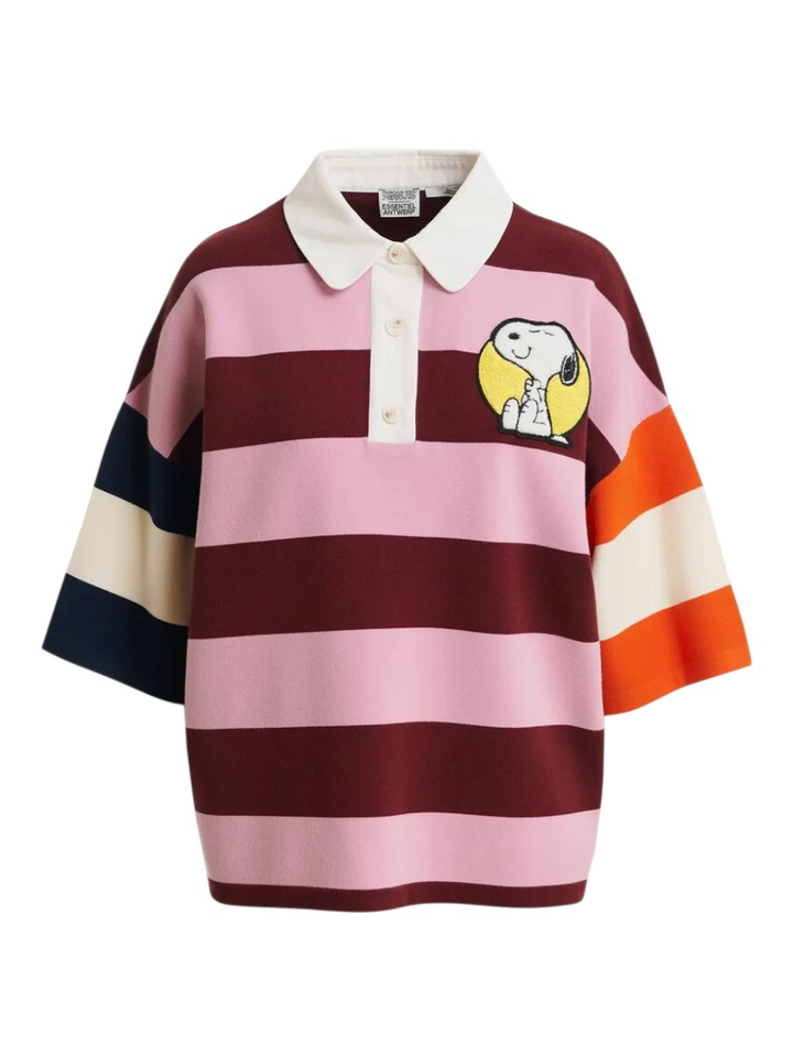 Roze en bordeauxrode gestreepte polotrui met Snoopy-patch en tekst Jice Essentiel