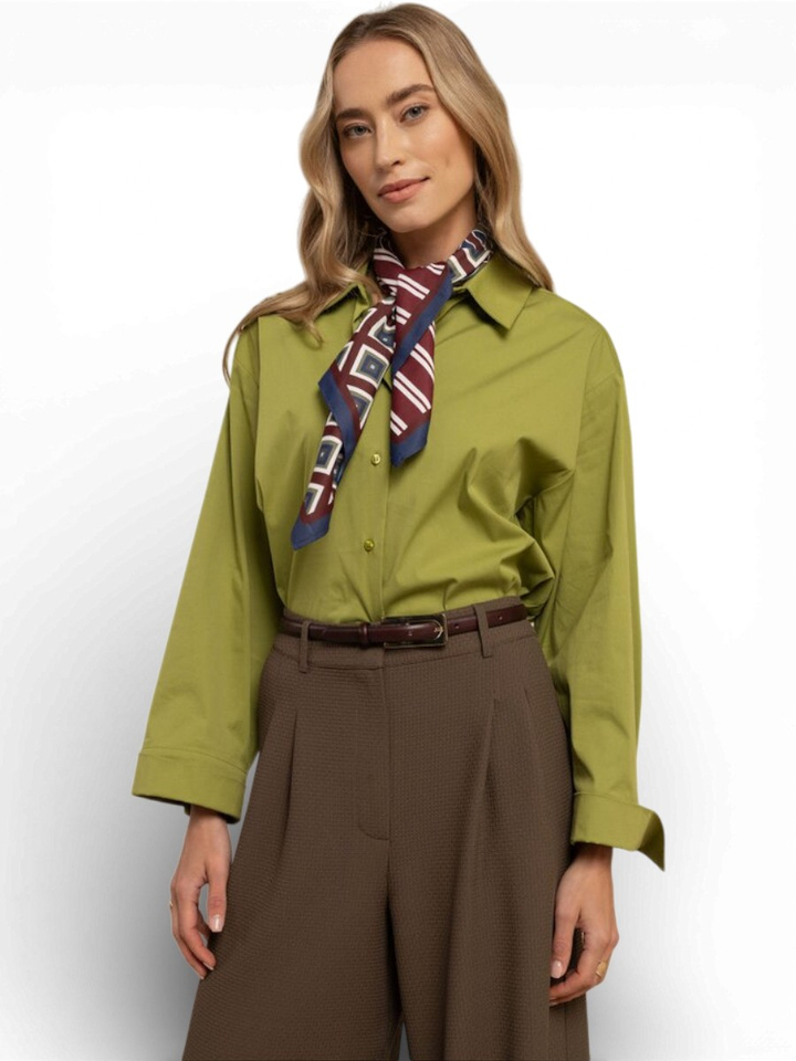 Groene poplin bloes Erina Studio Anneloes