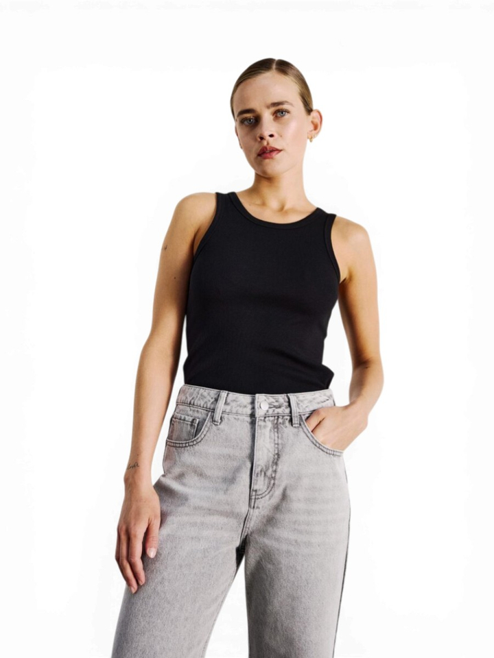 Zwarte top Dordi Withblack