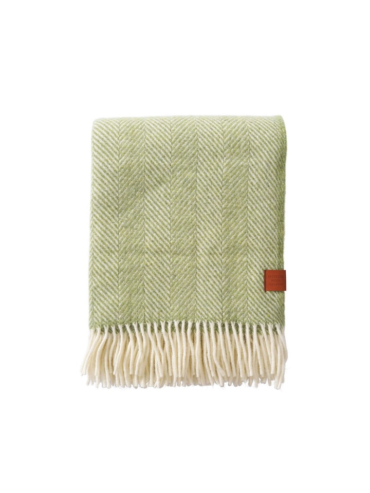 Groene wollen plaid met franjes Herringbone Klippan 