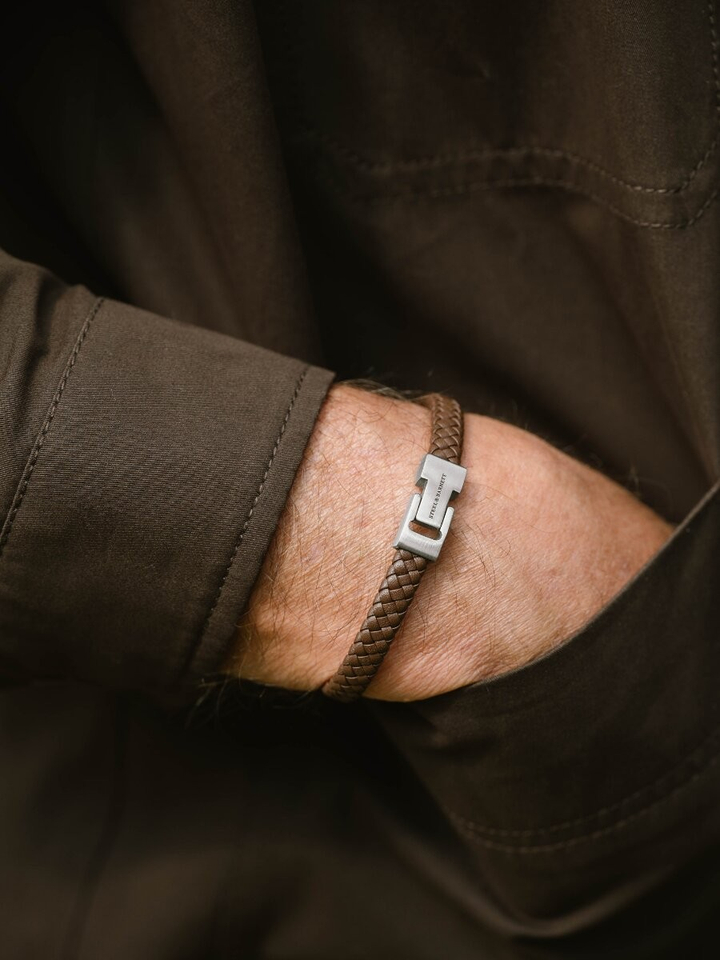 Bruine leren armband Archie Steel And Barnett