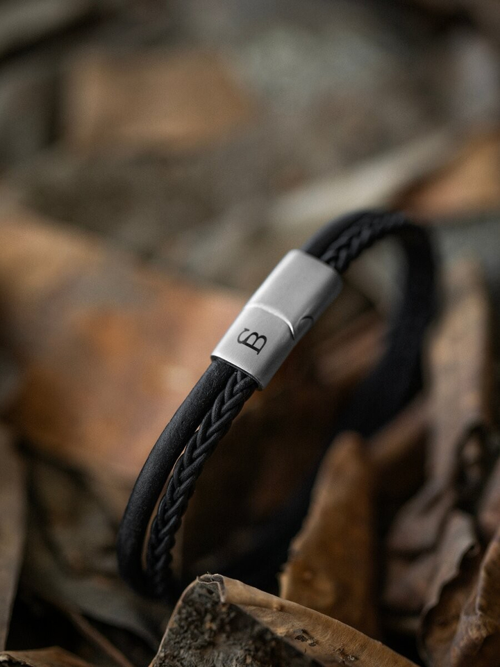 Zwarte leren armband Denby Steel And Barnett