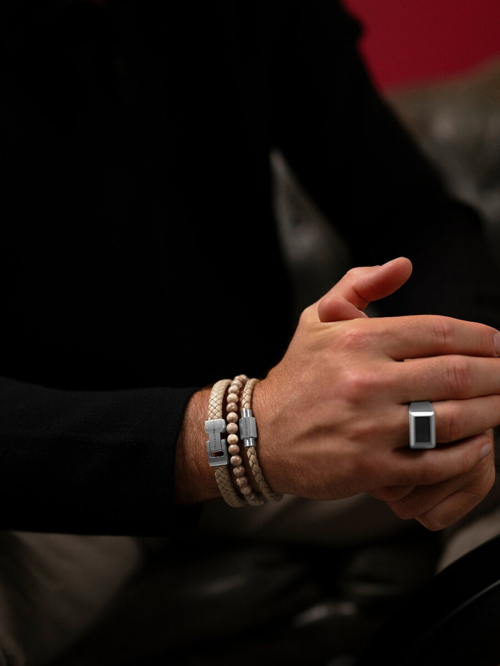 Maifanite ronde edelsteen armband Naturel Steel And Barnett 