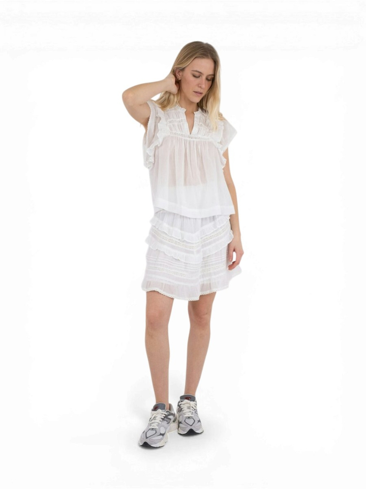 Witte blouse met kantendetail Evienne Neo Noir 